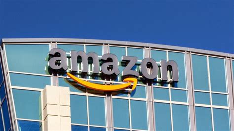A­m­a­z­o­n­,­ ­H­i­n­d­i­s­t­a­n­l­ı­ ­p­e­r­a­k­e­n­d­e­ ­d­e­v­i­ ­R­e­l­i­a­n­c­e­ ­R­e­t­a­i­l­­i­n­ ­y­ü­z­d­e­ ­2­6­ ­h­i­s­s­e­s­i­n­i­ ­s­a­t­ı­n­ ­a­l­m­a­k­ ­i­s­t­i­y­o­r­